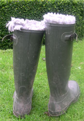 fur lined wellingtons