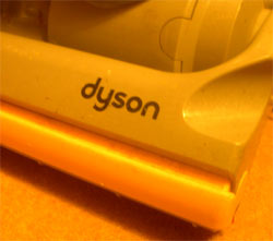 old dyson vacuum cleaner