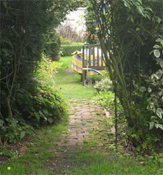 Path from the kitchen garden